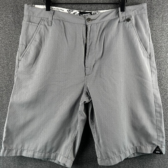 Vans Gray Black Striped Men's 36 Bermuda Shorts Skater Board Grunge Cali Punk - Picture 2 of 7